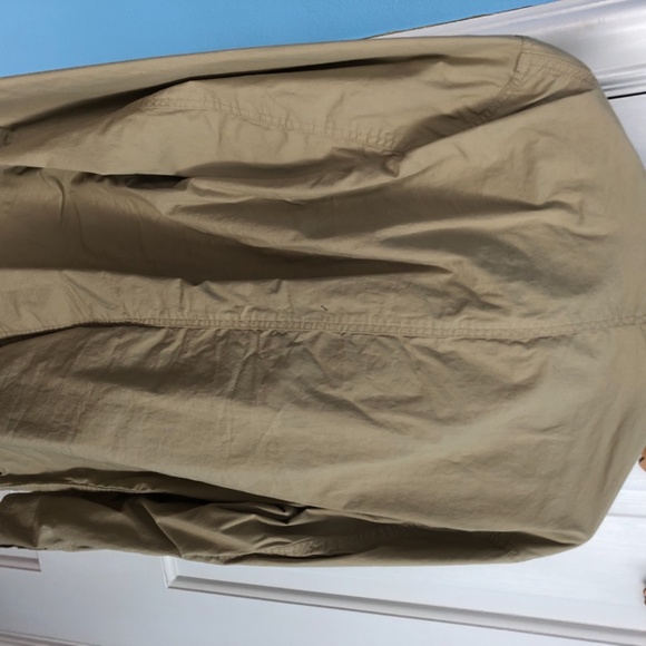 Blazer - Picture 3 of 4